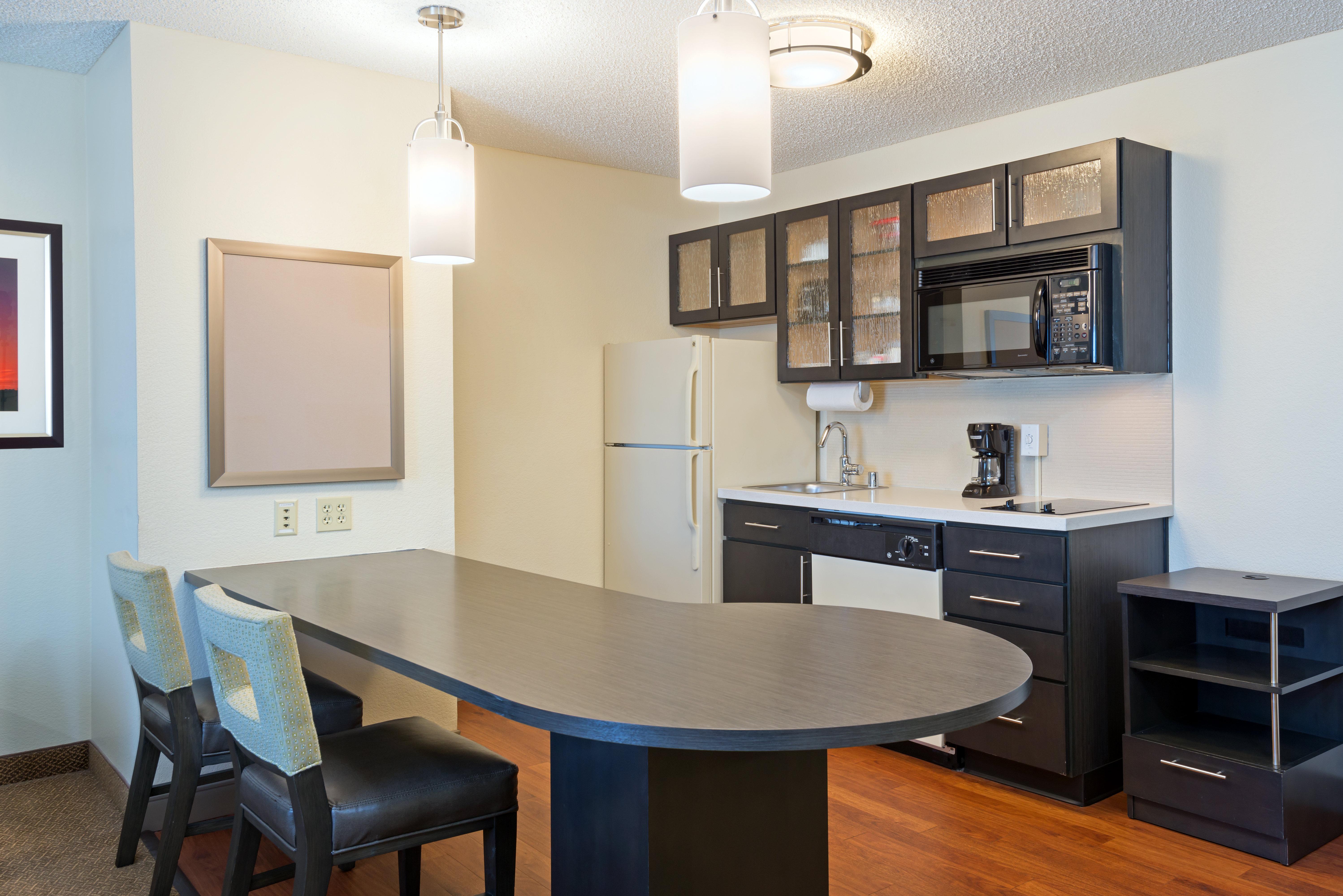 Mainstay Suites- Kansas City Силвър Спринг Екстериор снимка