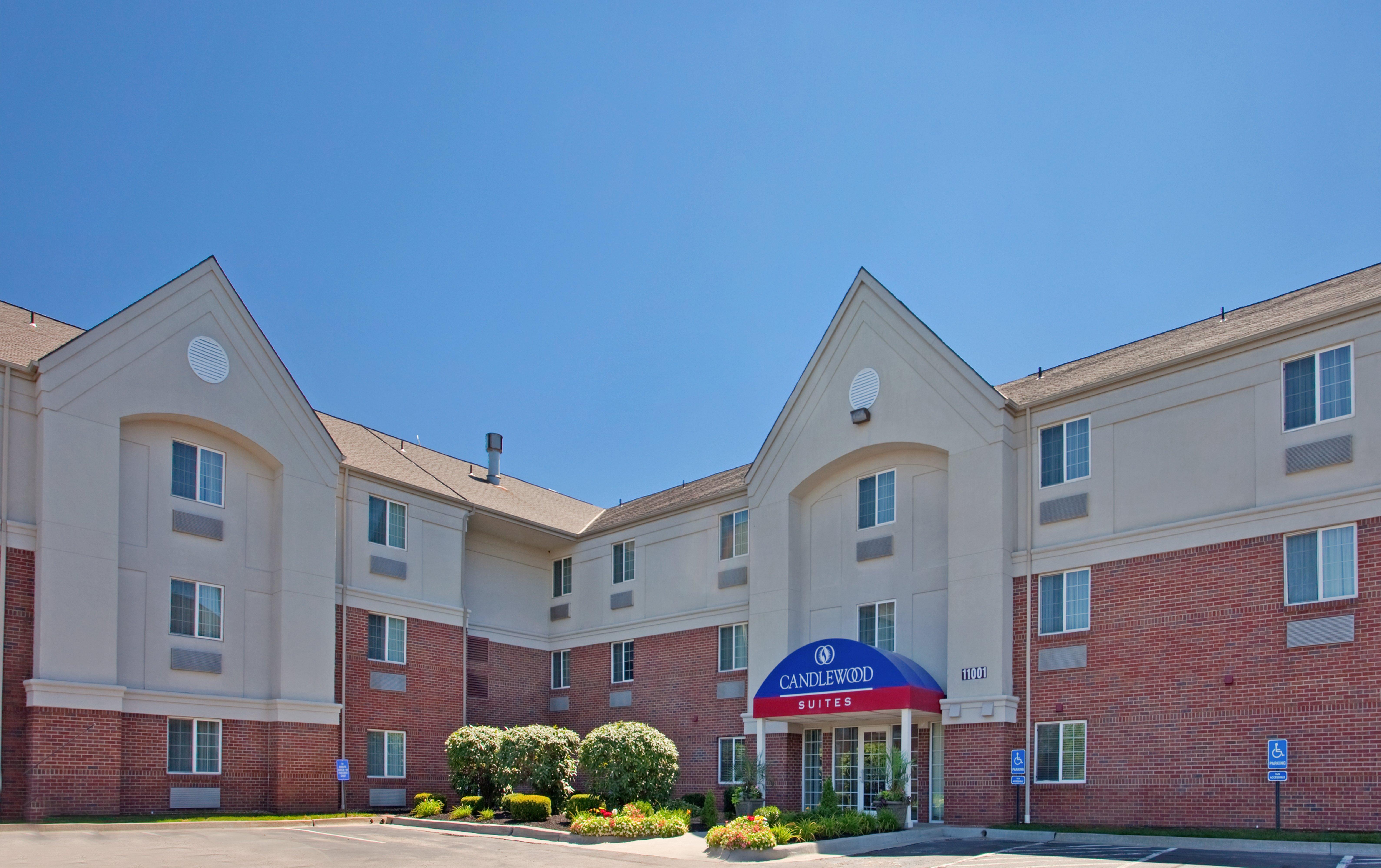 Mainstay Suites- Kansas City Силвър Спринг Екстериор снимка
