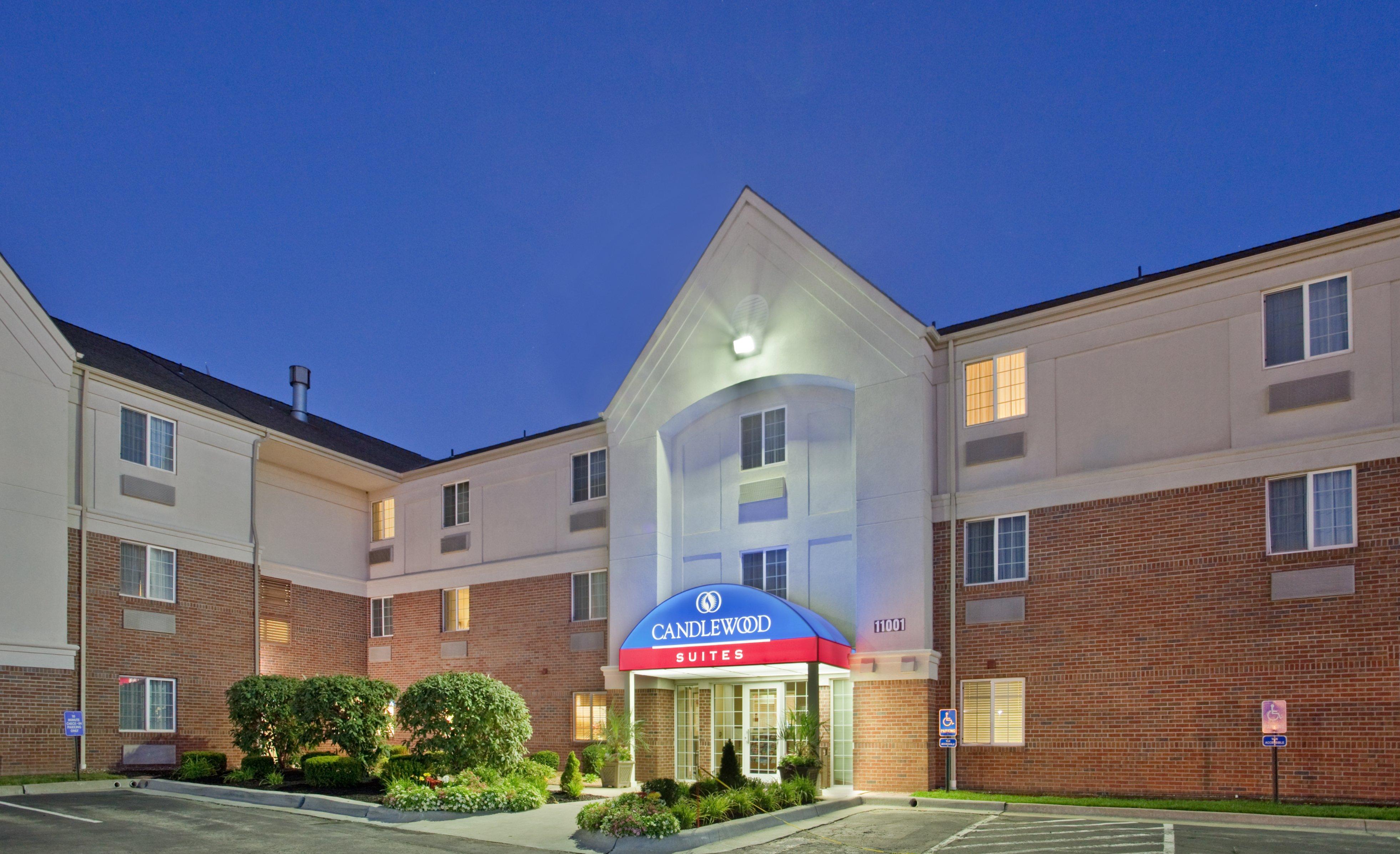 Mainstay Suites- Kansas City Силвър Спринг Екстериор снимка
