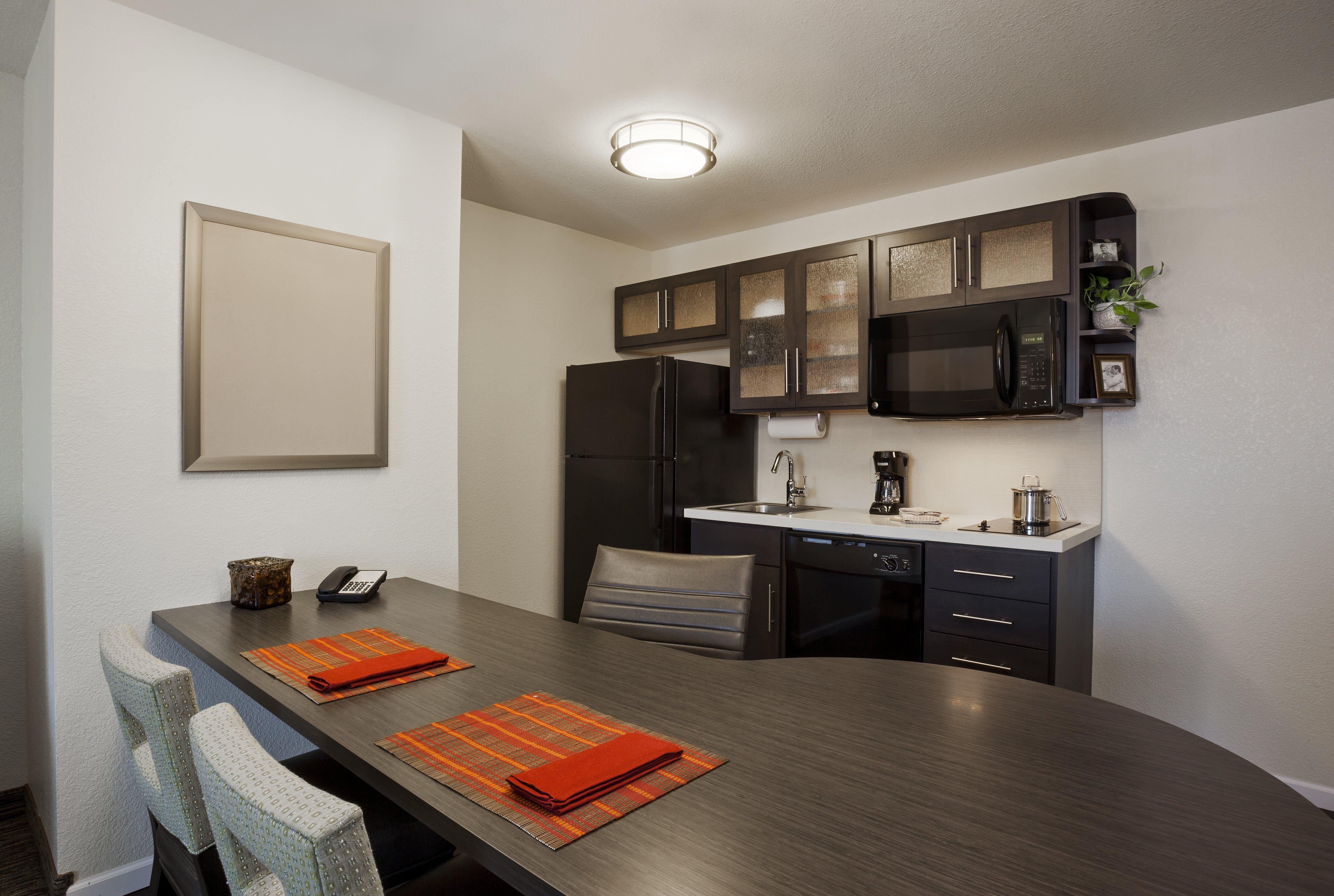 Mainstay Suites- Kansas City Силвър Спринг Екстериор снимка